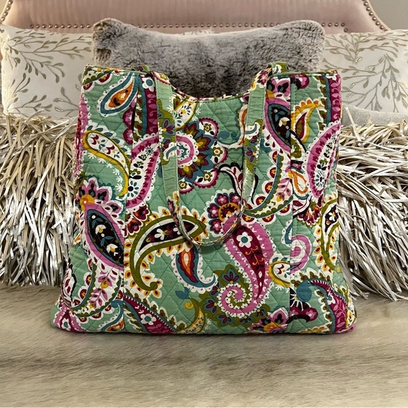 VERA BRADLEY Tutti Frutti 2013 Snap Curvy Tote Tall Snap Green Pink Paisley - Picture 6 of 12